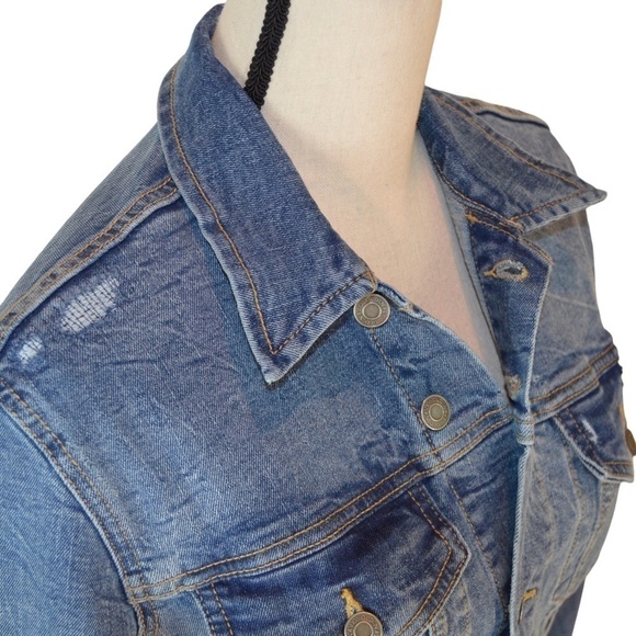 NWT Old Navy Distressed Medium Wash Denim Jacket Built-In Flex, Small - Picture 2 of 10